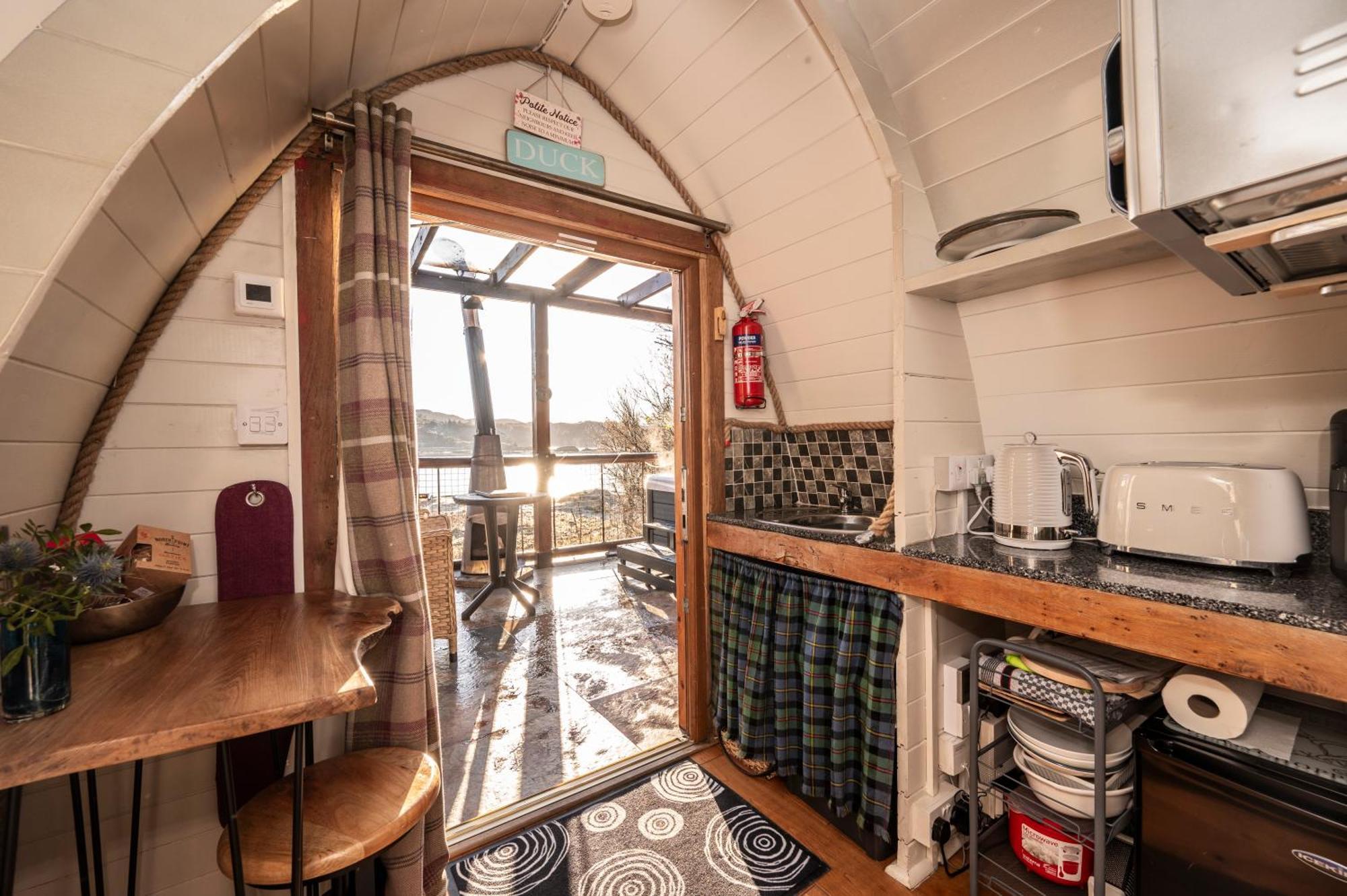 Mountview Pod Otel Lochinver Dış mekan fotoğraf
